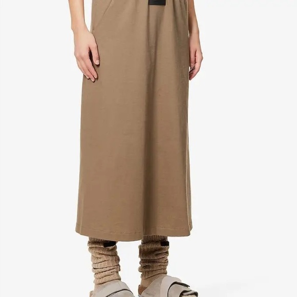 Essentials Fear of God Women'sTaupe Long Midi Skirt Size XS - Picture 2 of 13